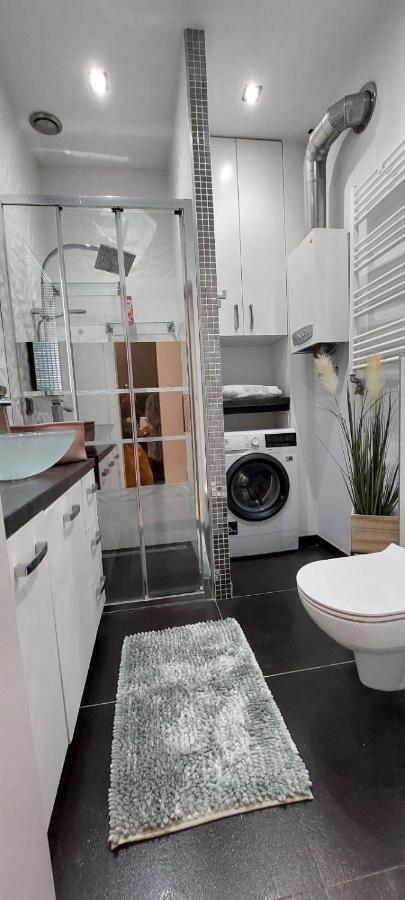 Apartament W Centrum Nysa Bagian luar foto